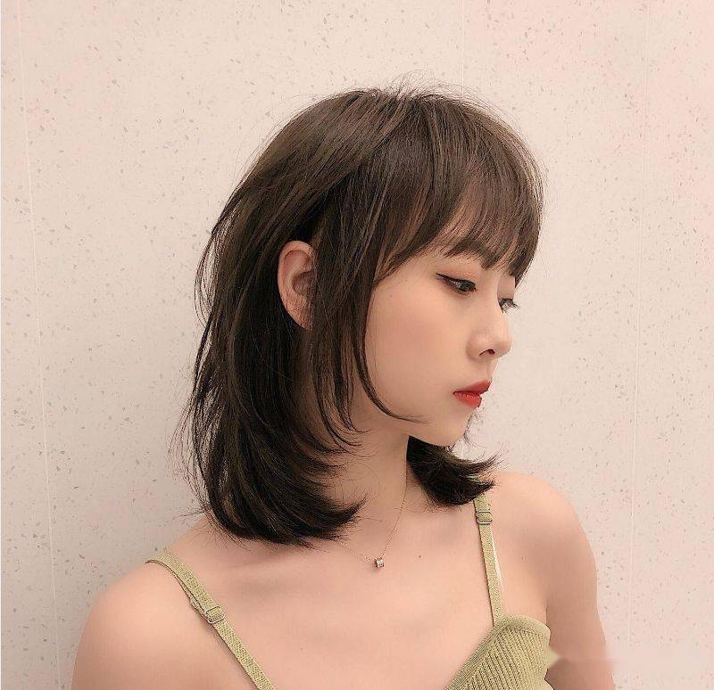 “ayx官方网站”
2020最新盛行“不长不短”发型(图58)