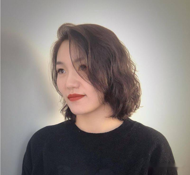 “ayx官方网站”
2020最新盛行“不长不短”发型(图100)