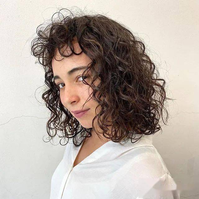 
2020年烫发必收：日系烫发气势派头提案：ayx官方网站(图12)