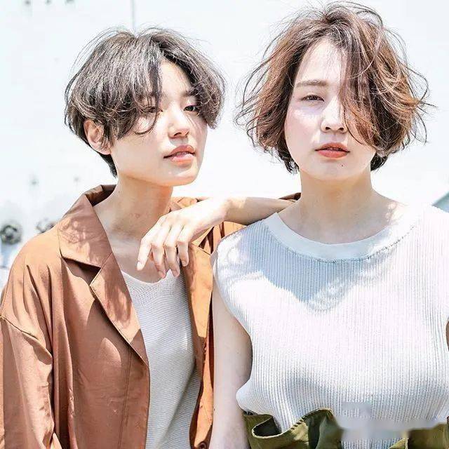 
2020年烫发必收：日系烫发气势派头提案：ayx官方网站(图17)