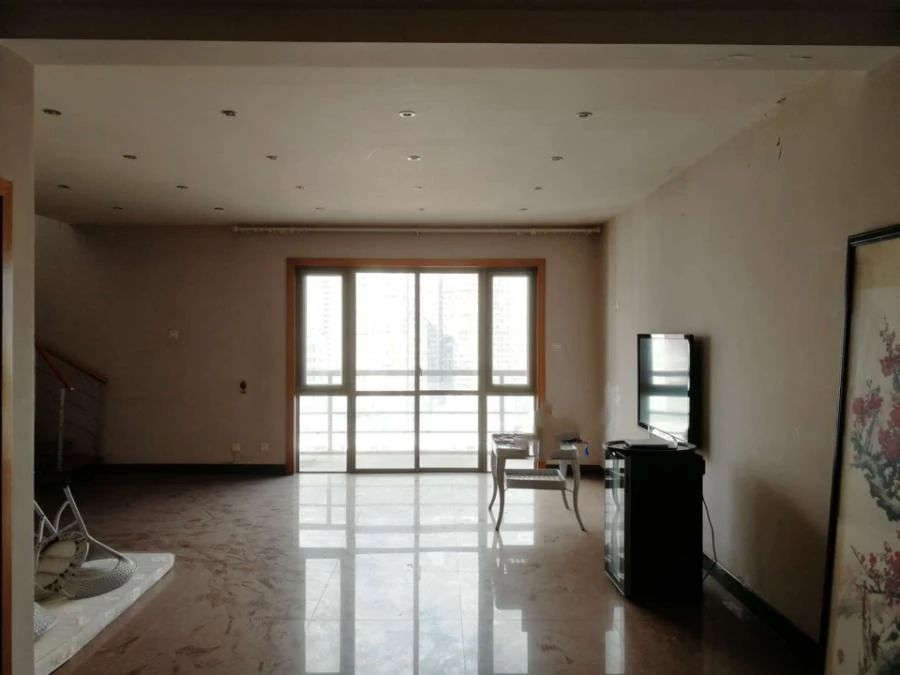 
307万流拍！昆明市北京路一套房产 处置失败：ayx官网(图4)