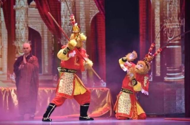 ‘ayx官方网站’资深女星格伦·克洛斯留名星光大道(图3) 爱游戏(ayx)中国官方网站