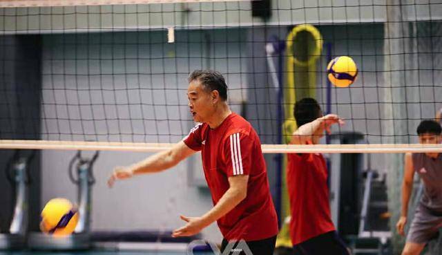 ayx官网|
中国男排外籍主教练劳尔 上任之初的四个目的 如今完成了几个?(图3) ayx官网|
中国男排外籍主教练劳尔 上任之初的四个目的 如今完成了几个?(图3)