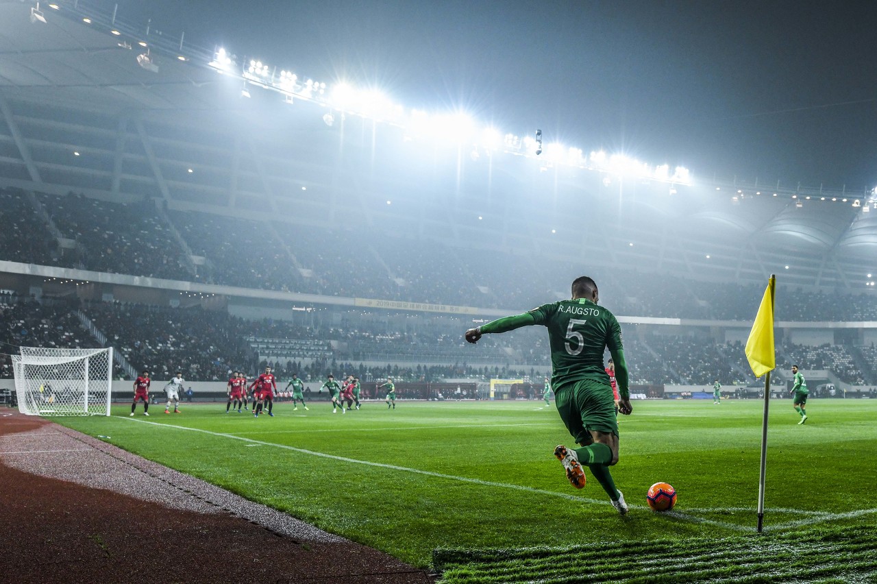 深圳大鸟被打爆,裁判不分左右逗笑赵睿,富邦老总宣布尽快重返-ayx官方网站(图3) ayx官方网站